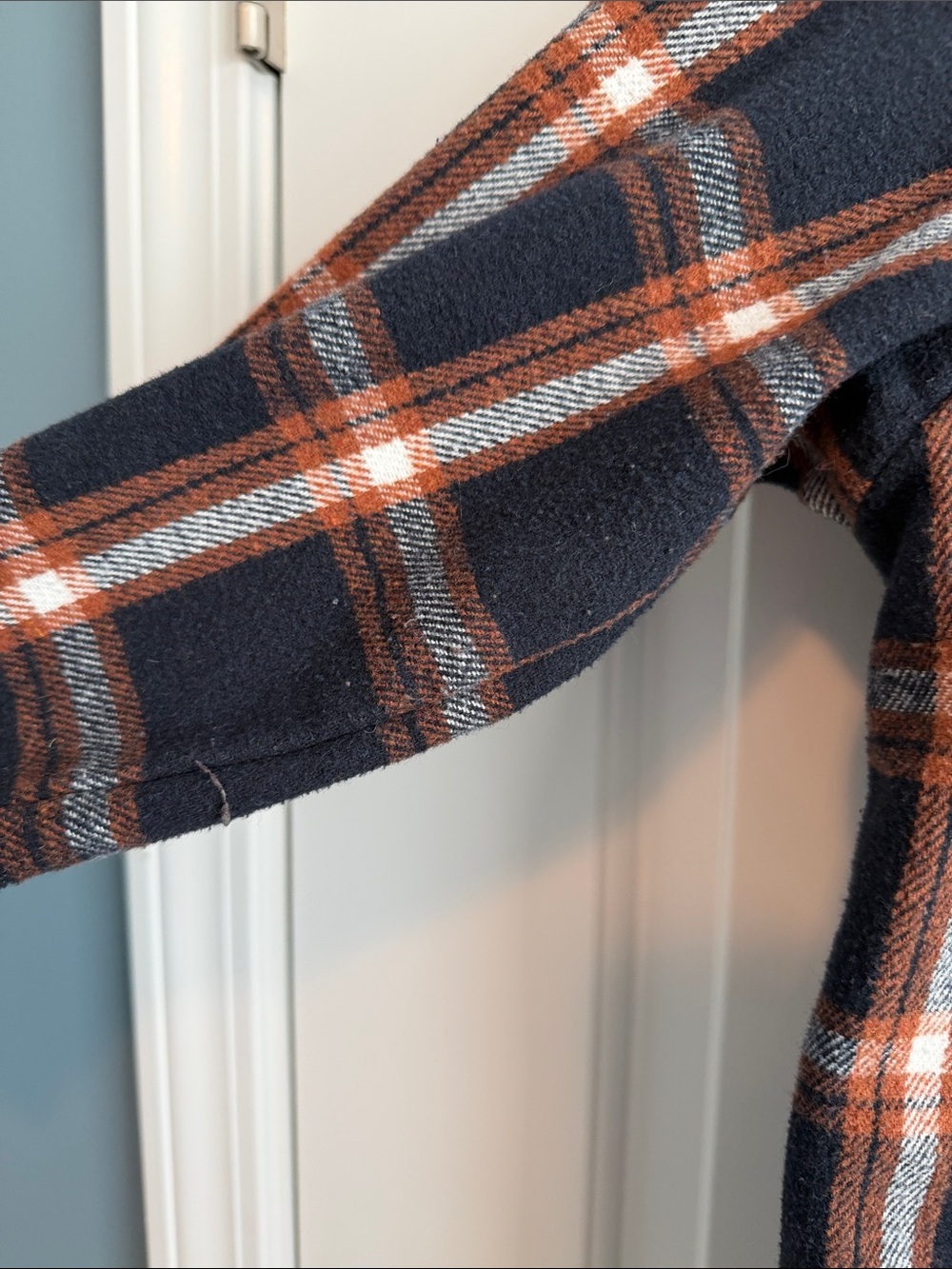 Plaid Button-Front Women’s Jacket - Navy & Rust - Picture 3 of 4